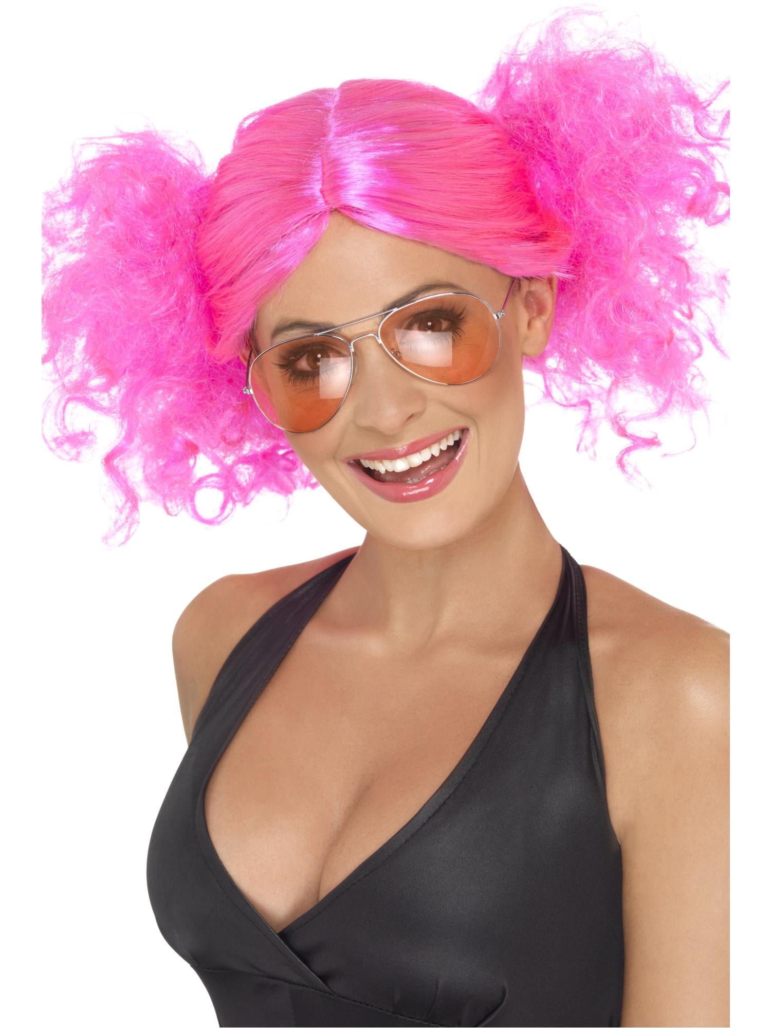 Pruik met knotjes uit de jaren ’80, roze