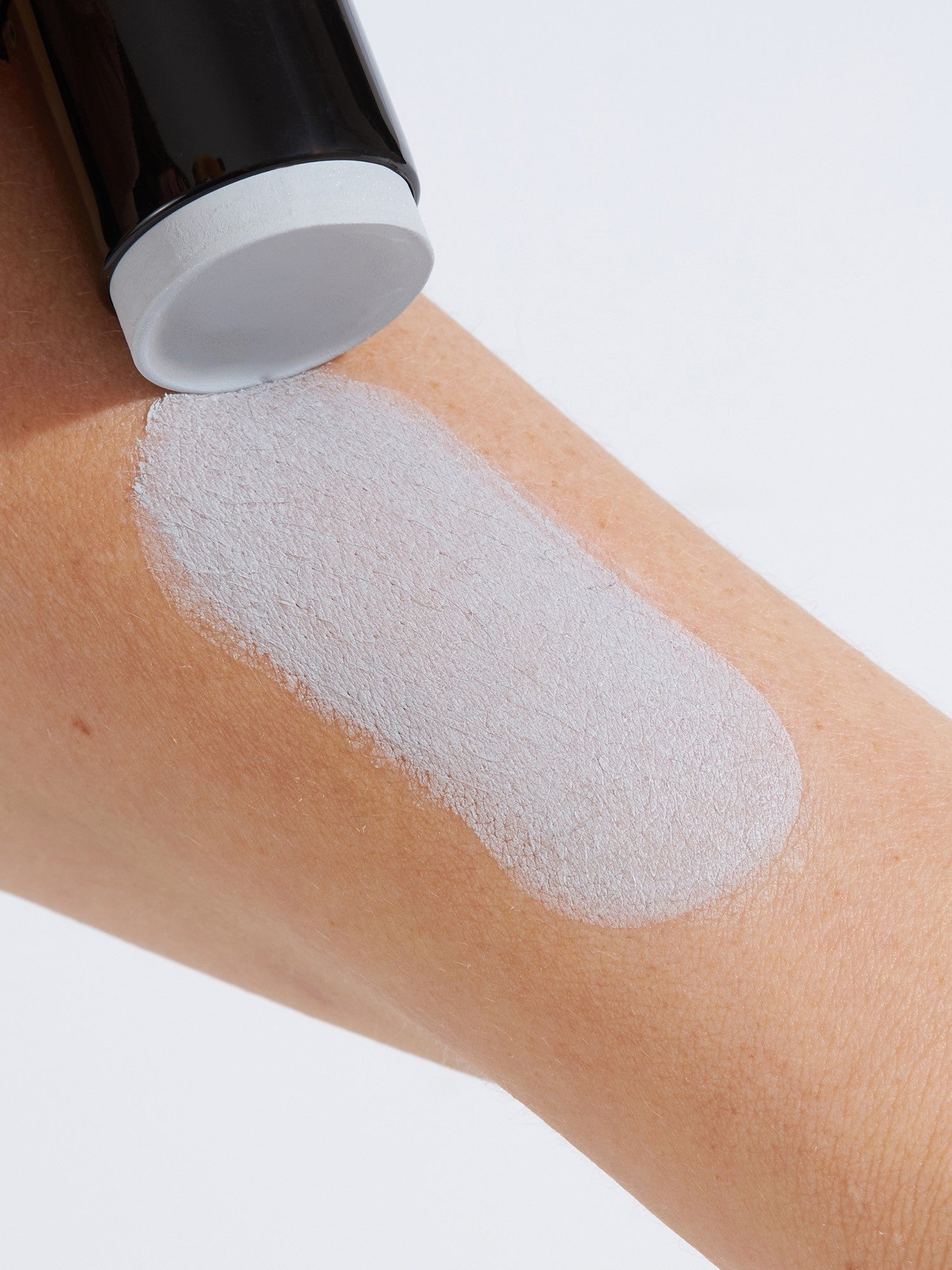 Moon Creations - ColorCream Stick, Light Grey